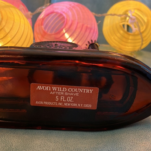 Avon “Side Wheeler” Bottle - Picture 5 of 9